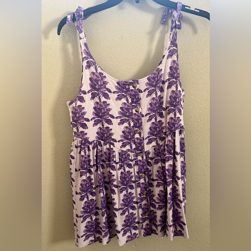 NWT Kate Quinn  Floral Sleeveless Too